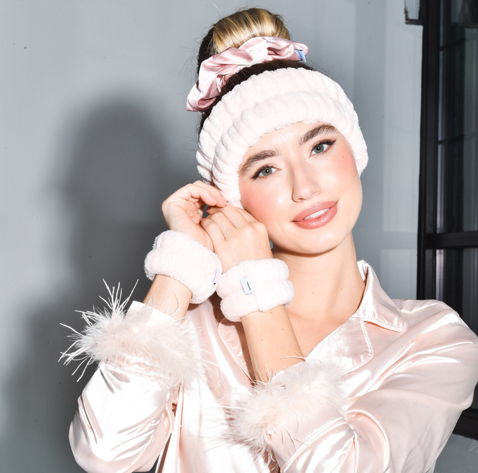 Le nuage GentleGlow® - Ensemble bandeau + bracelet nettoyant pour le visage